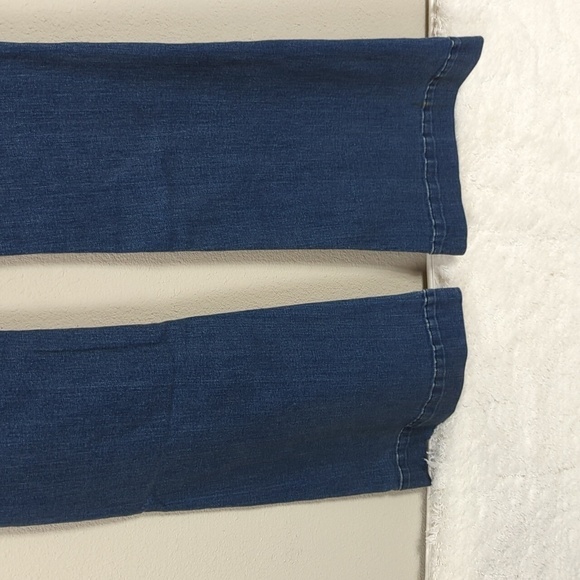 L'AGENCE Mid Rise Flare Jeans Womens 25 Blue Flare Jeans - Picture 8 of 12